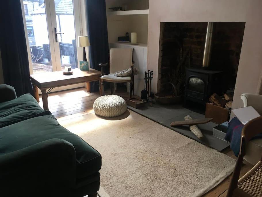 Stylish Two Large Double Bedroom House In Central Harrogate With On Street Parking Exterior photo